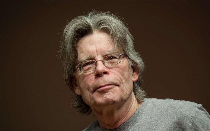 poiima-tou-stephen-king-metaferetai-sti-mikri-othoni