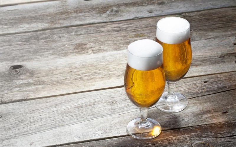 ta-beerbartender-awards-epistrefoun-gia-pempti-sunexomeni-xronia