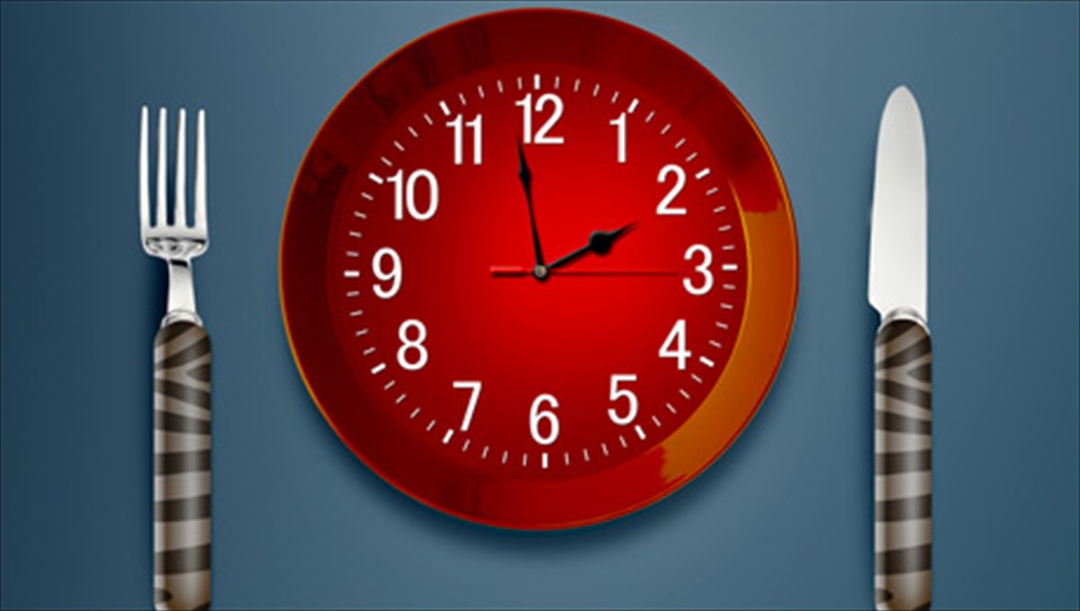 nikiste-tin-uperfagia-akolouthontas-ena-sosto-imerisio-diatrofiko-programma