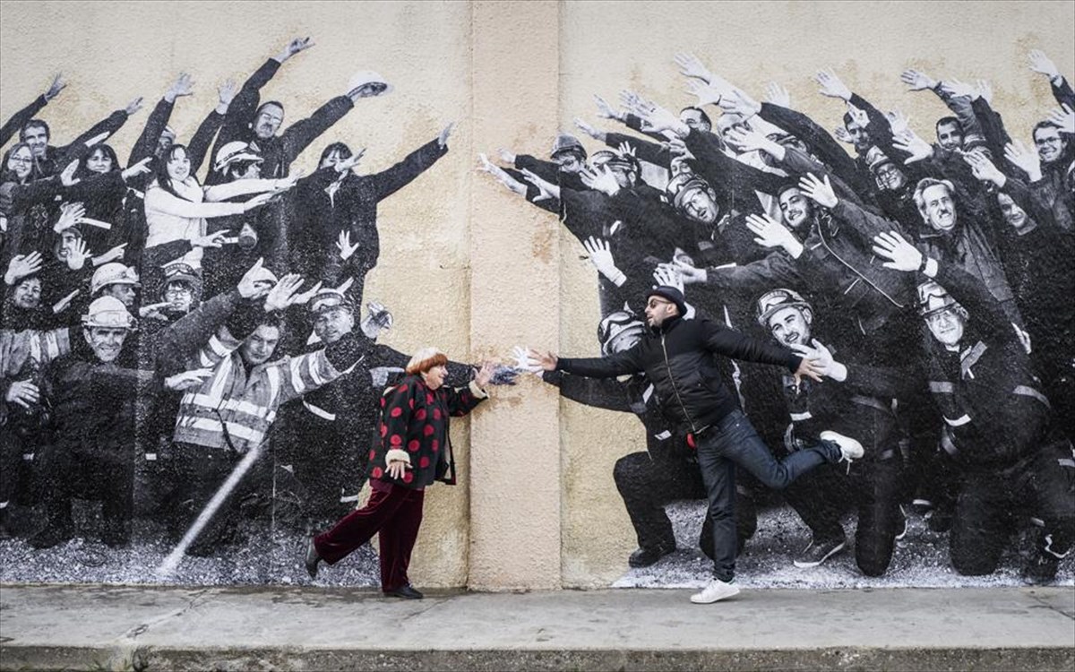 prosopa-kai-istories-istories