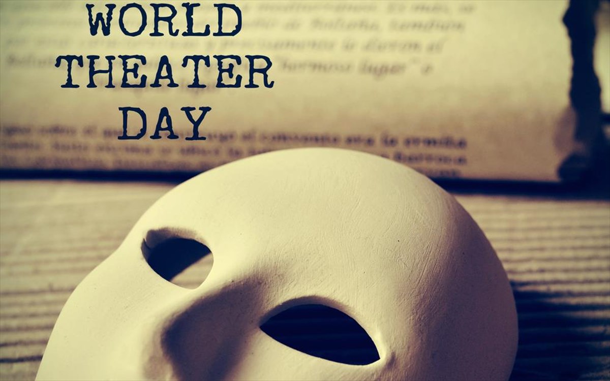 pagkosmia-imera-theatrou