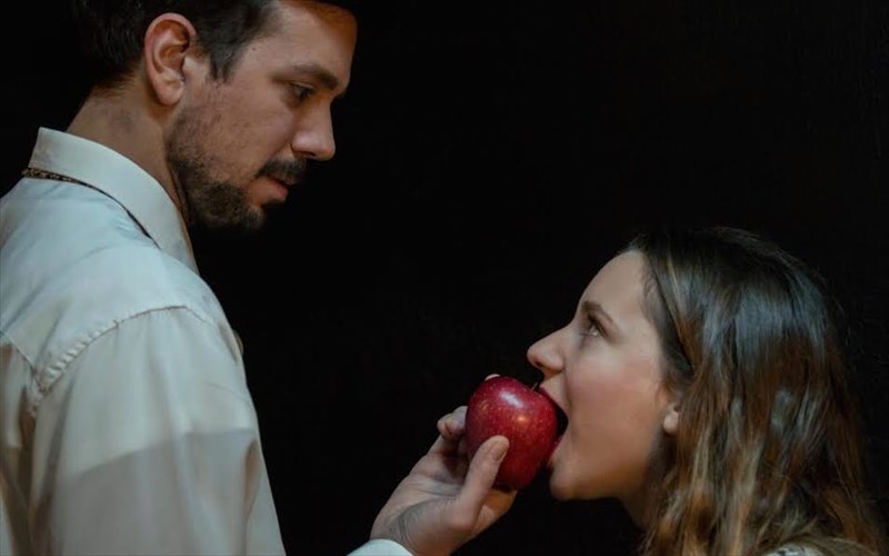 ergo-tou-markisiou-nte-sant-gia-proti-fora-stin-athinaiki-skini