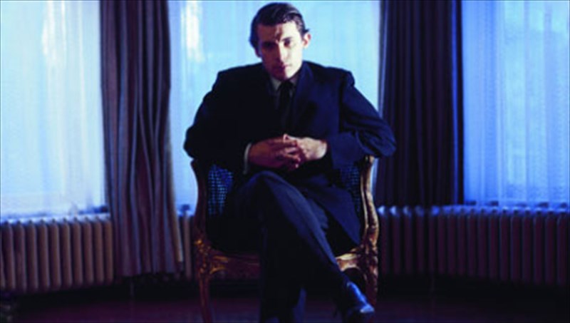 gklen-gkoulnt-oi-skepseis-enos-idiofuous-ekkentrikou