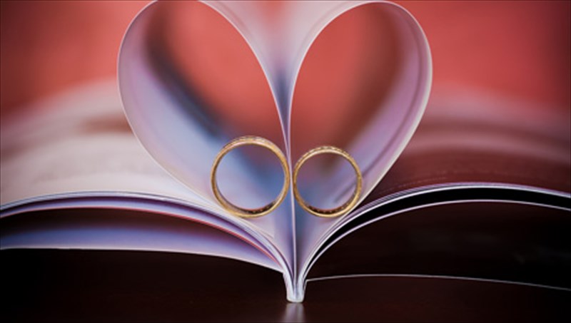 paskal-mprukner-skotonei-o-erotas-ton-gamo-erotas-ton-gamo