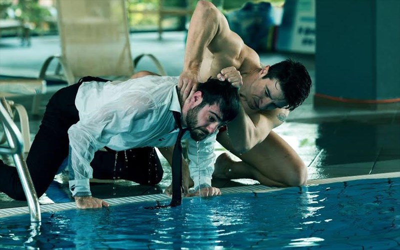 red-speedo-apo-ton-basili-murianthopoulo-sto-kakogiannis