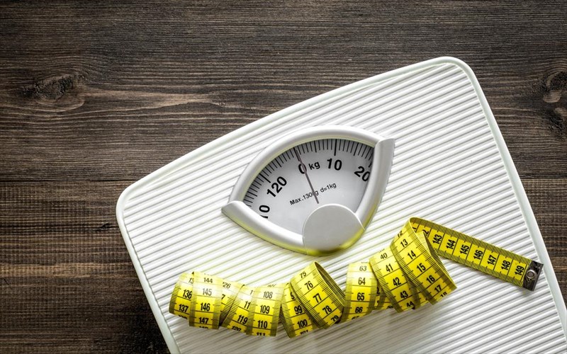 deka-kathimerines-sunitheies-pou-mas-prosthetoun-upoula-baros