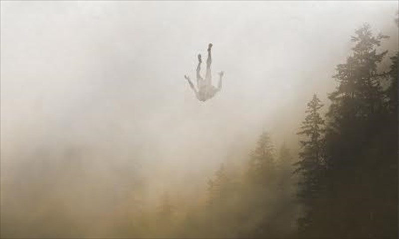 oidipous-turannos-apo-ton-xristo-sougari-sto-neo-theatro-katerina-basilakou