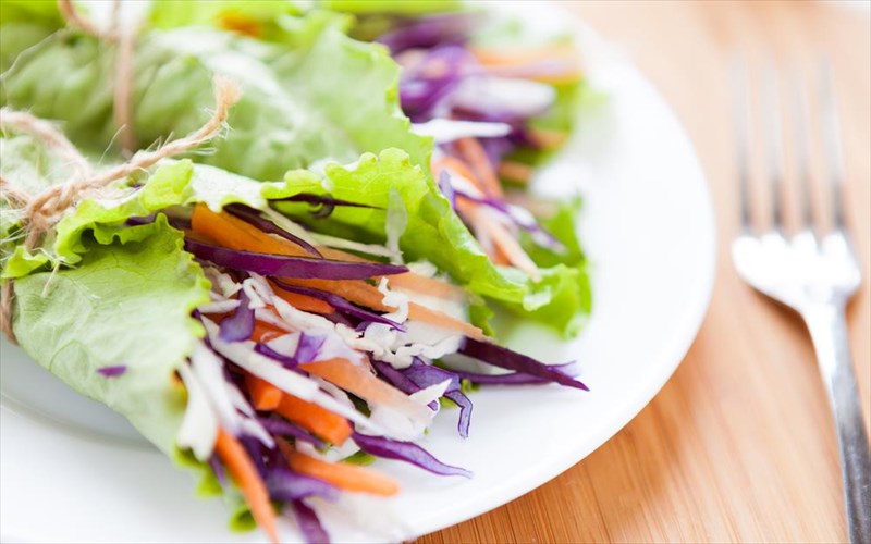 ta-uper-kai-ta-kata-tis-omofagias