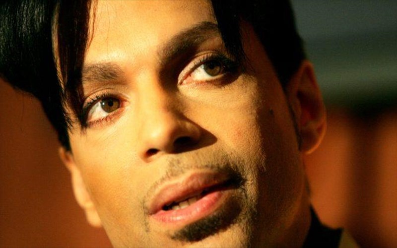 nees-minuseis-apo-tin-oikogeneia-tou-prince