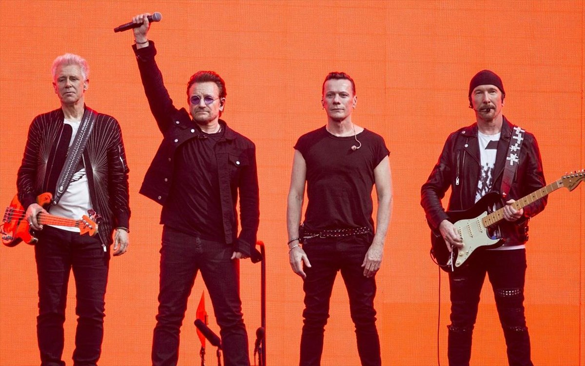 u2-adam-clayton-bono-larry-mullan-Jr-the-edge