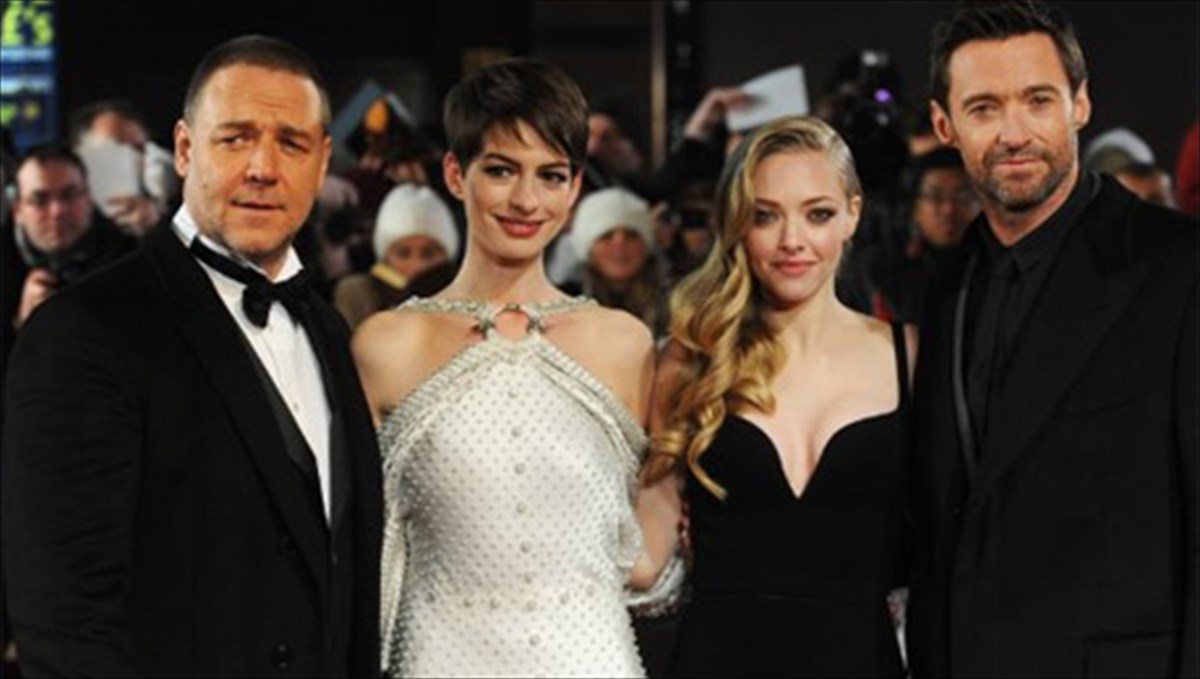 anne-hathaway-drastikes-allages-stin-emfanisi-tis-gia-xari-tou-rolou-tis