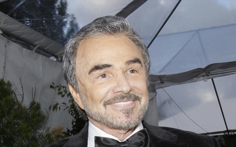 o-burt-reynolds-prostithetai-sto-kast-tis-epomenis-tainias-tou-quentin-tarantino