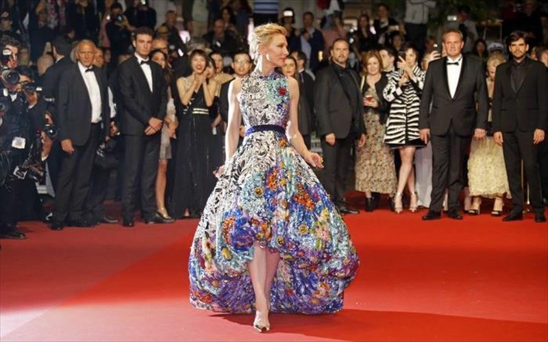 h-kuria-proedros-cate-blanchett-forouse-katrantzou