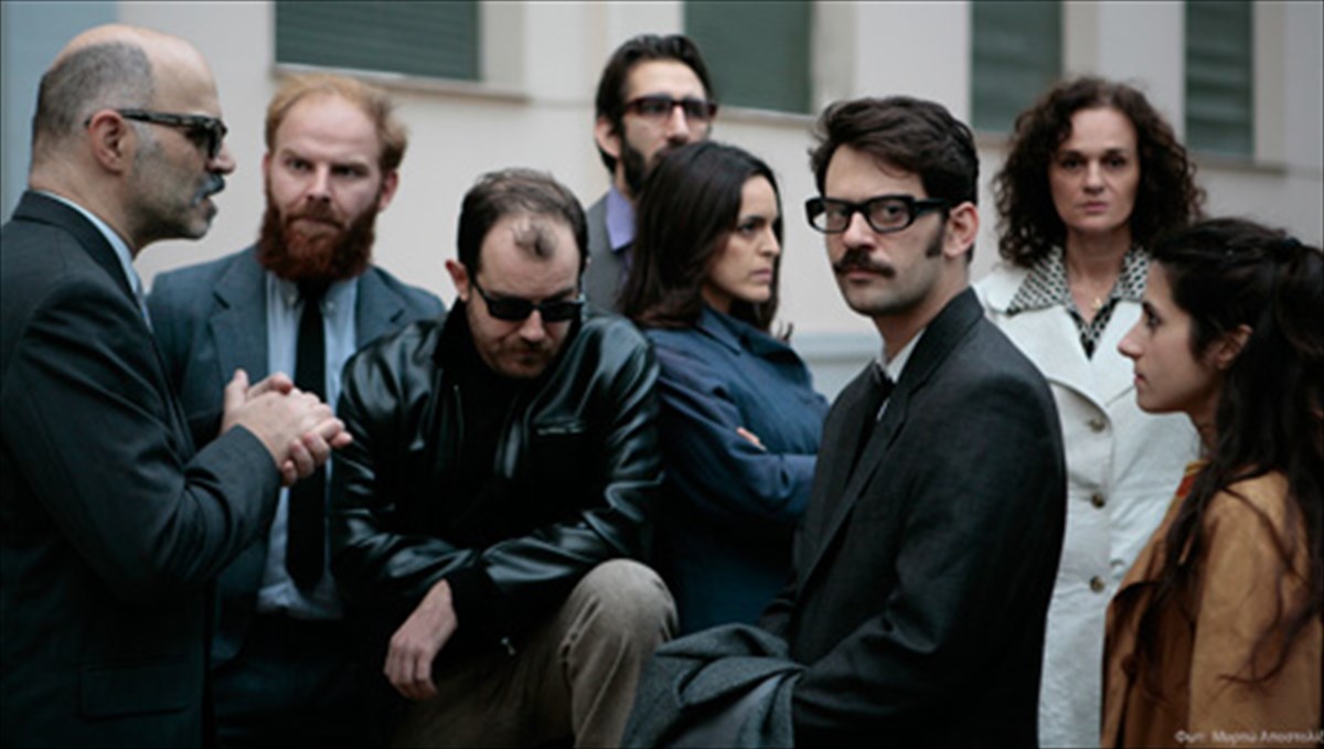 o-grigoris-lamprakis-zei-kai-sti-skini-tou-ethnikou-theatrou