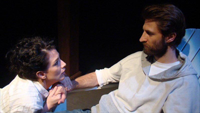 maksimos-moumouris-kai-tzortzina-palaiothodorou-antimetopoi-epi-skinis