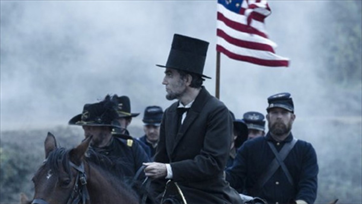 thriambeuse-i-tainia-lincoln-stis-upopsifiotites-gia-tis-xruses-sfaires-tainia-lincoln-stis-upopsifiotites-gia-tis-xruses-sfaires