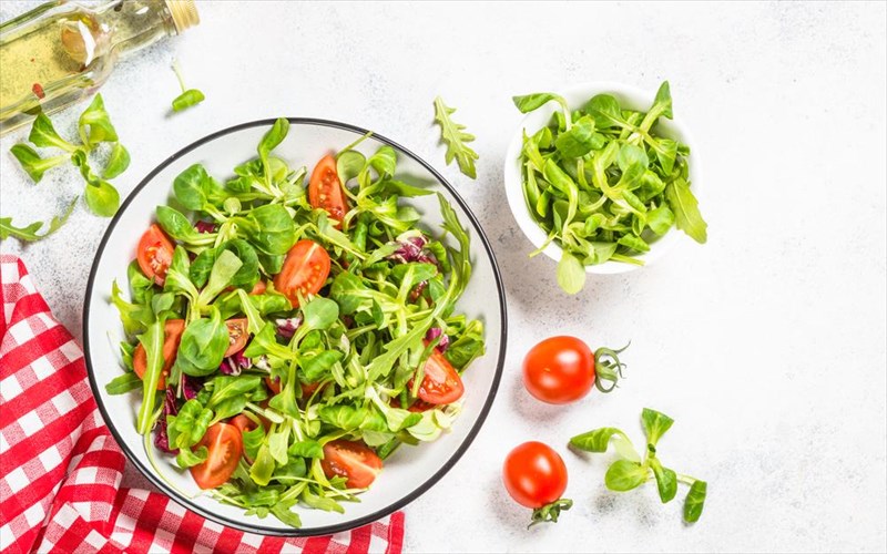 ena-simantiko-lathos-pou-kanoume-stis-salates