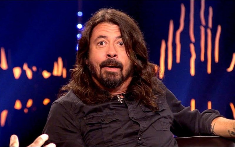 o-dave-grohl-ksekatharise-pos-den-tha-katebei-gia-proedros-ton-ipa