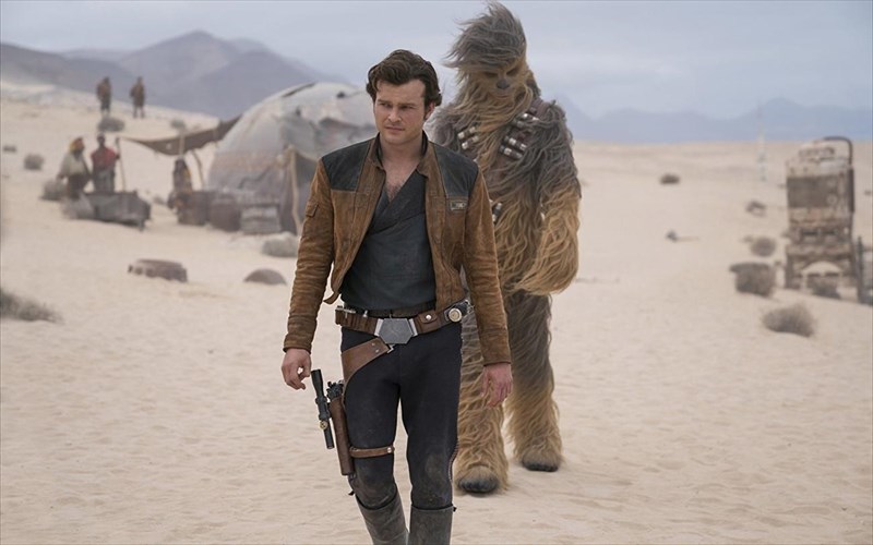 solo-a-stars-wars-story-oti-lampei-den-einai-xrusos