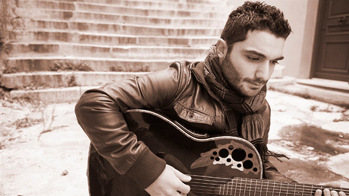 aleksandros-mpelles-xoris-pisti-tipota-den-ginetai