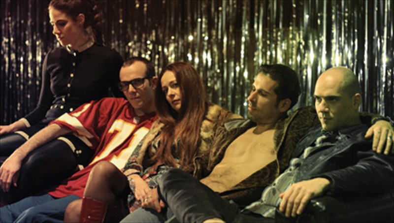 i-genia-tou-68-apenanti-stous-xreomenous-triantapentarides