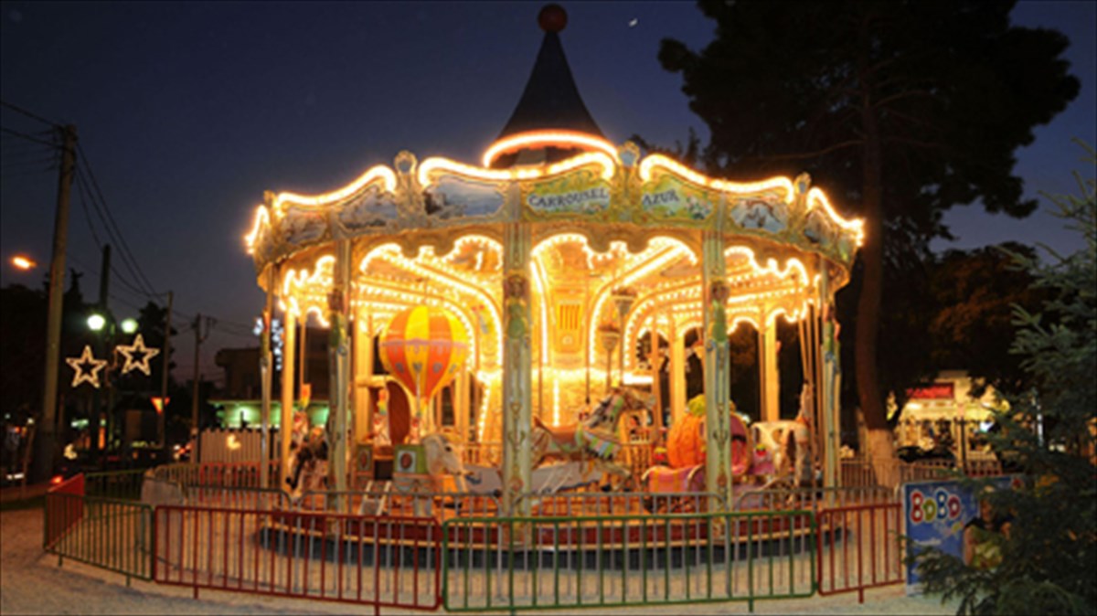 mia-xristougenniatiki-istoria-zontaneuei-stin-texnopoli