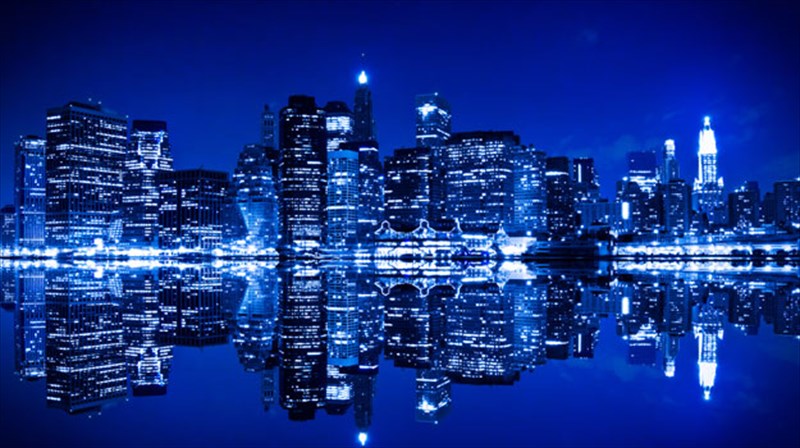 i-nea-yorki-upodexetai-ta-xristougenna