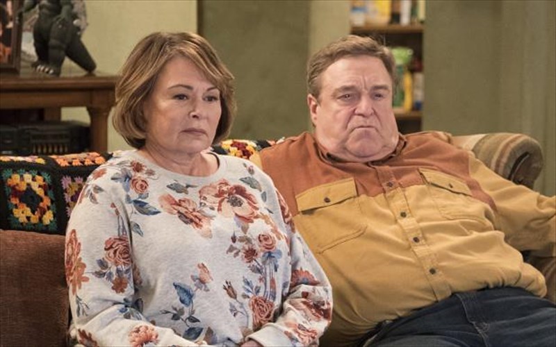 apokathilosi-tis-roseanne-barr-meta-apo-ratsistiko-paralirima-sto-twitter