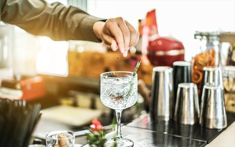 ksekina-i-megaluteri-giorti-tou-mesogeiakou-kokteil-megaluteri-giorti-tou-mesogeiakou-kokteil