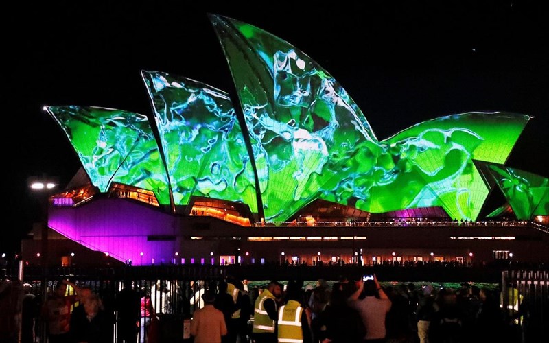 pame-mexri-to-vivid-sydney