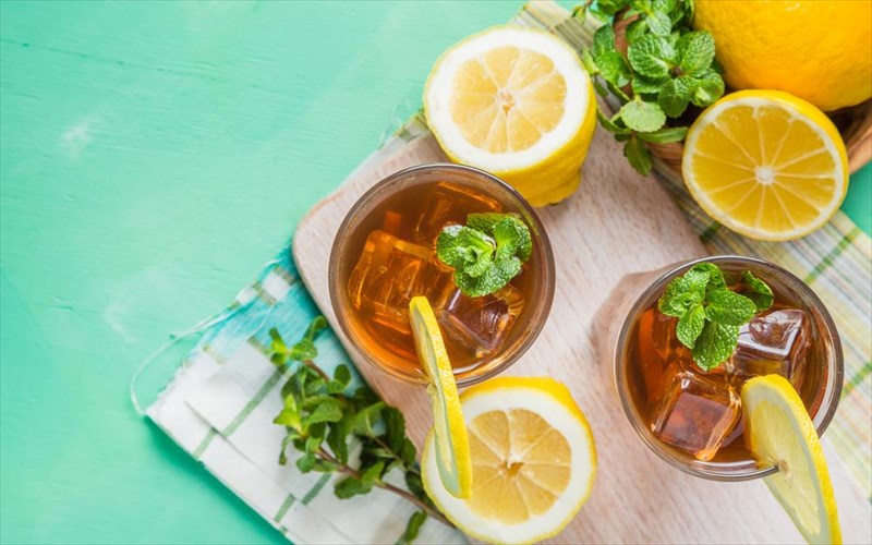 tria-drosera-kalokairina-kai-foul-ugieina-rofimata