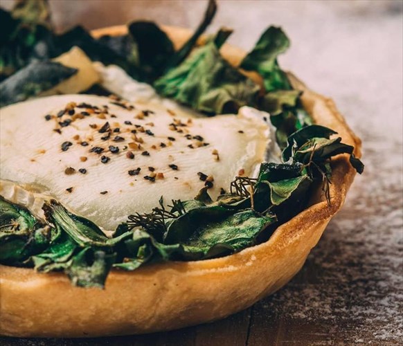 sto-pie-shop-tha-fate-pites-apo-tin-tzamaika-kai-tin-tanzania