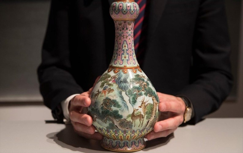 to-akribotero-bazo-ston-kosmo-paremene-ksexasmeno-se-ena-kouti-papoutsion