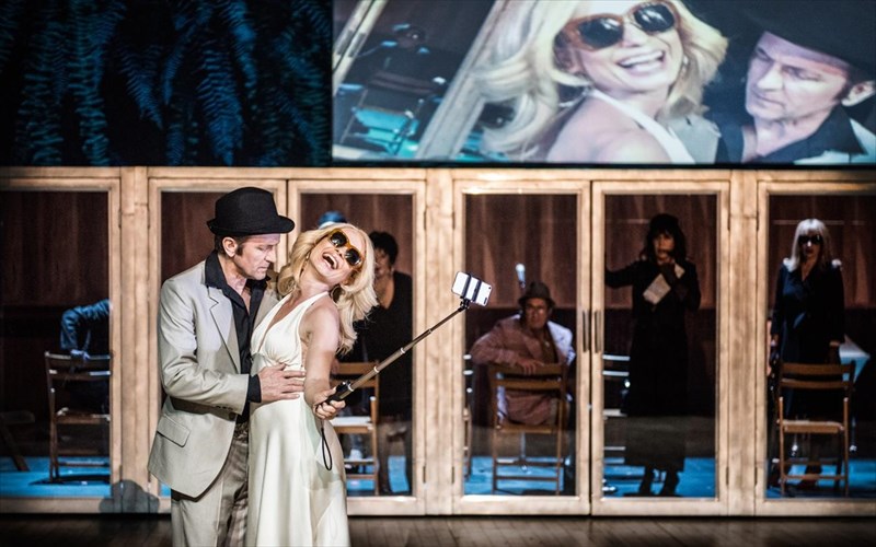 we-are-leaving-me-ton-kristof-barlikofski