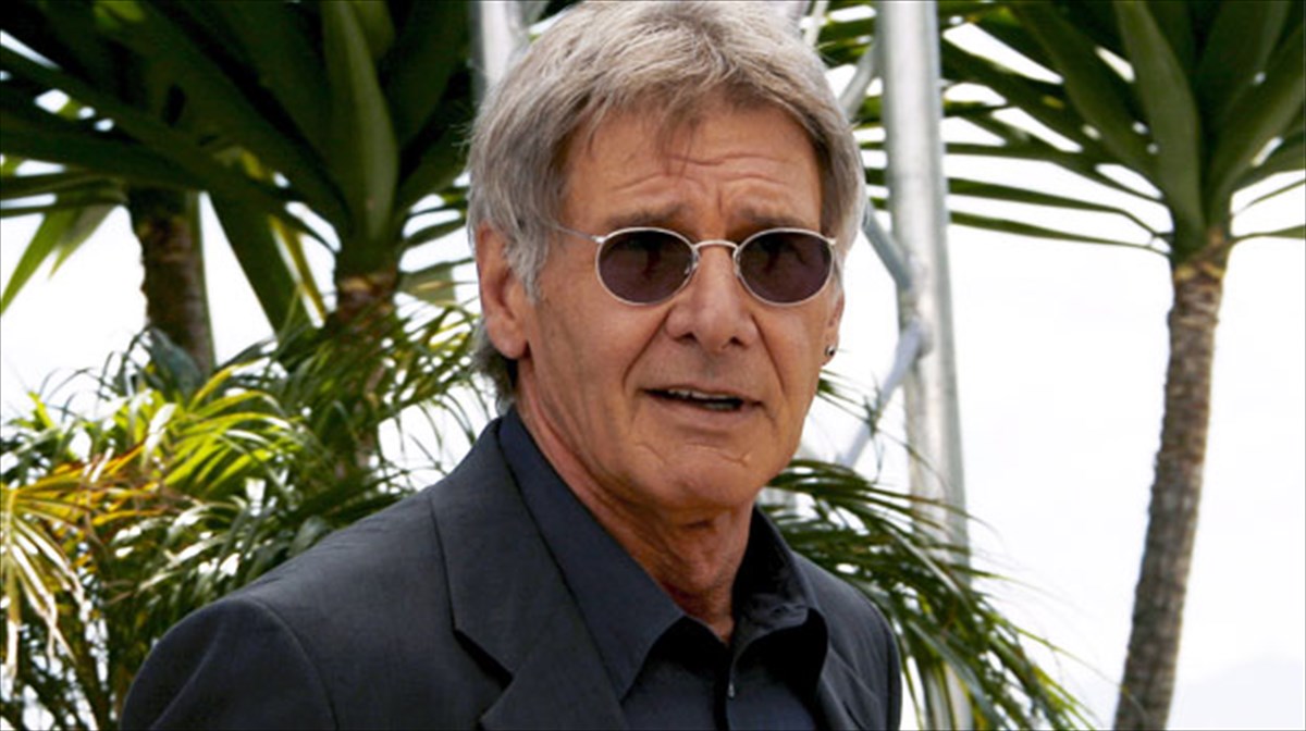 xarison-fornt-epistrofi-stin-komodia