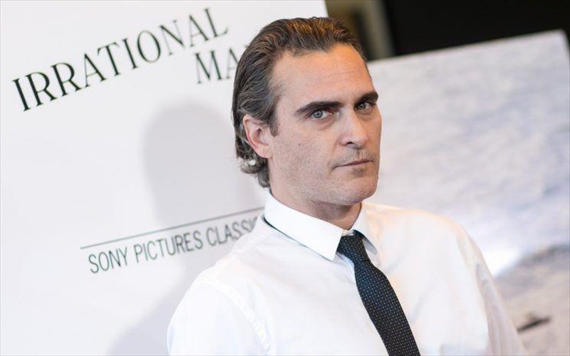 ton-septembrio-ksekinoun-ta-gurismata-tou-Joker-me-ton-Joaquin-phoenix