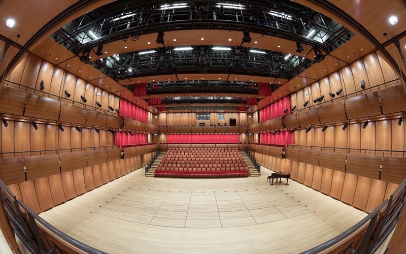 akroasi-gia-tin-opera-oramata-kai-thamata-tou-dimitri-maragkopoulou