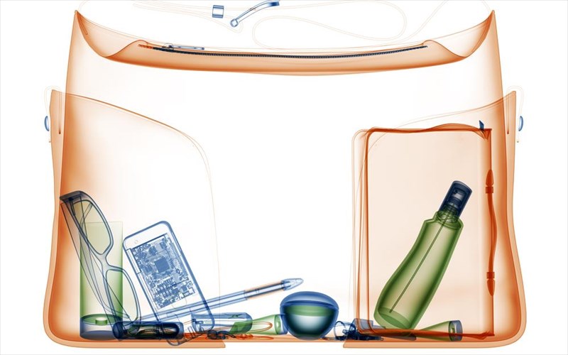 epta-antikeimena-pou-den-gnorizate-oti-apagoreuetai-na-exete-sti-xeiraposkeui-sas