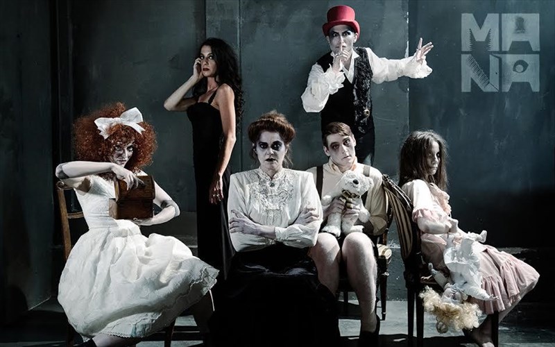 ena-mousiko-skoteino-paramuthi-gia-enilikes-sto-faust