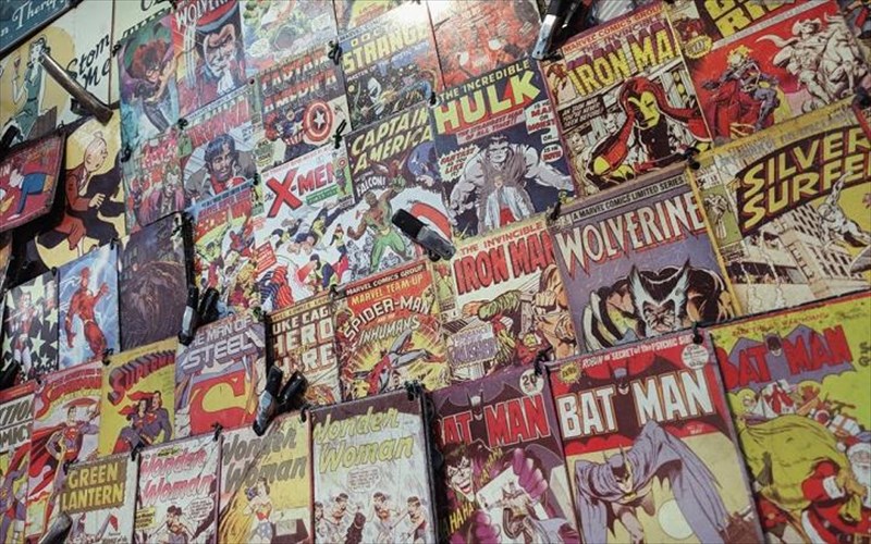 apoluseis-anakatatakseis-kai-epistrofes-gia-tous-iroes-tis-marvel-kai-tis-dc