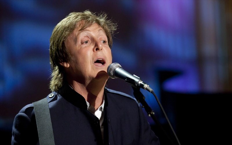 poious-mousikous-thaumazei-o-paul-mccartney-paul-mccartney