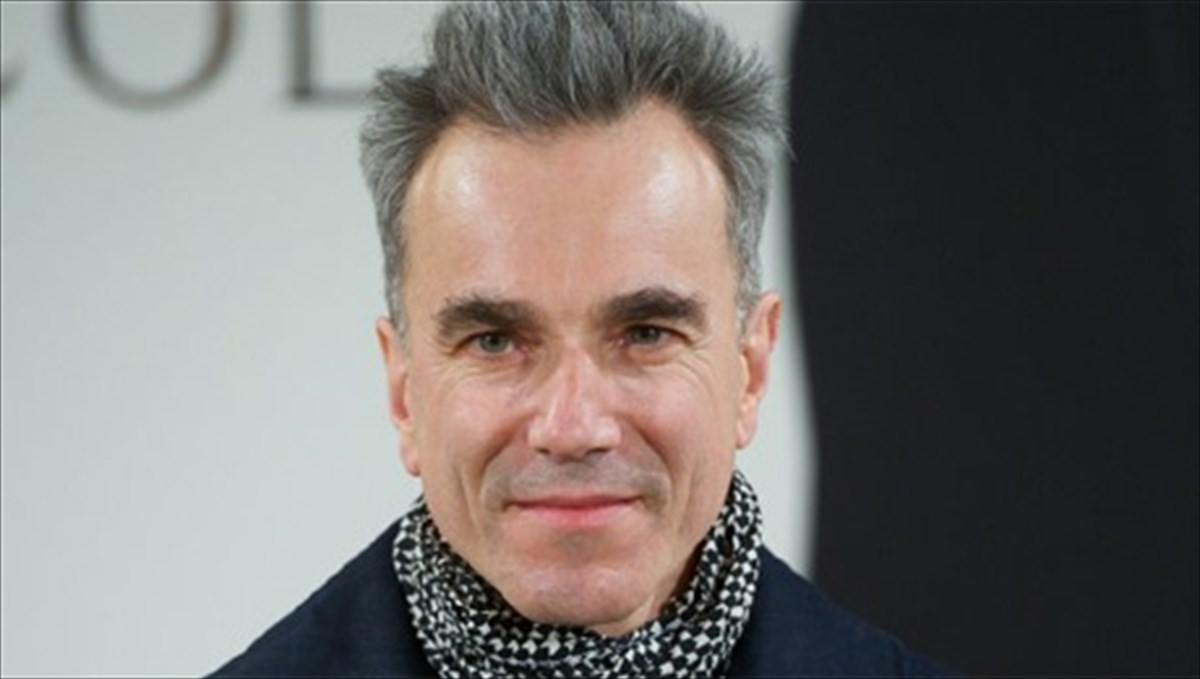 o-ntaniel-ntei-liouis-stin-athina