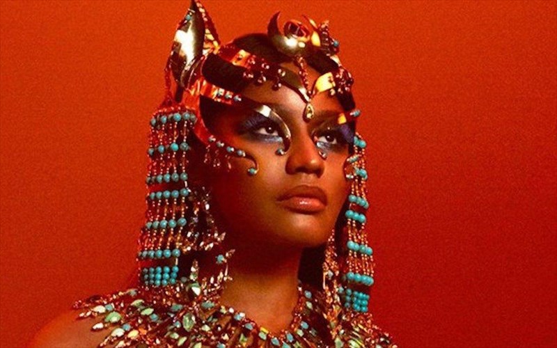 nea-kathusterisi-gia-to-queen-tis-nicki-minaj