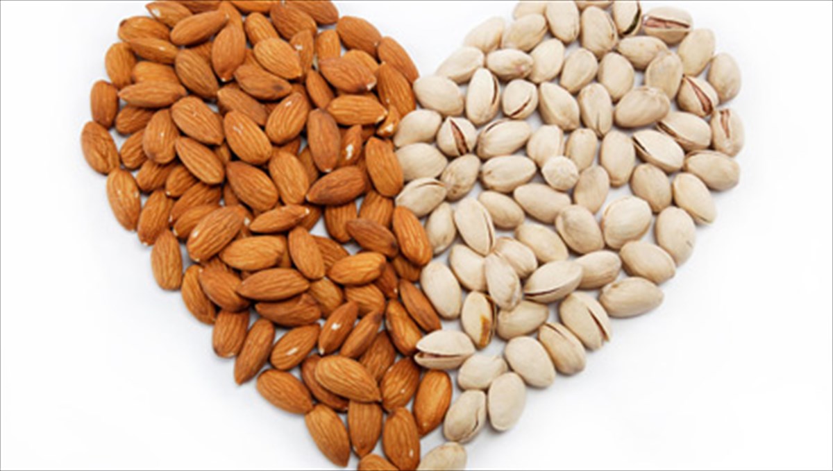 10-trofes-gia-tin-kali-leitourgia-tis-kardias