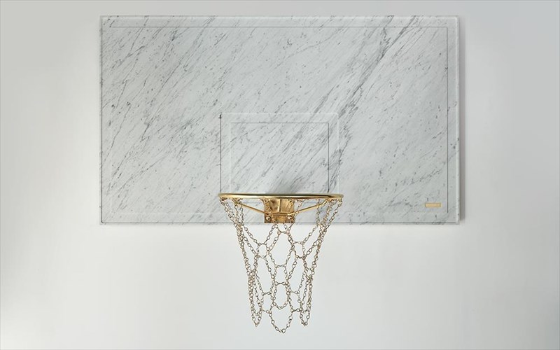 mia-xrusi-mpasketa-gia-kalathia-pollon-karation