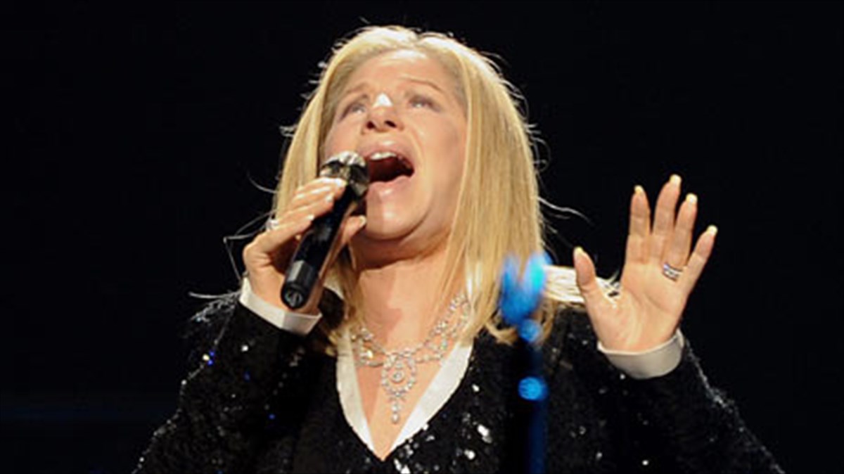 i-barbra-streisand-ksana-stin-teleti-ton-oscar-meta-apo-36-xronia