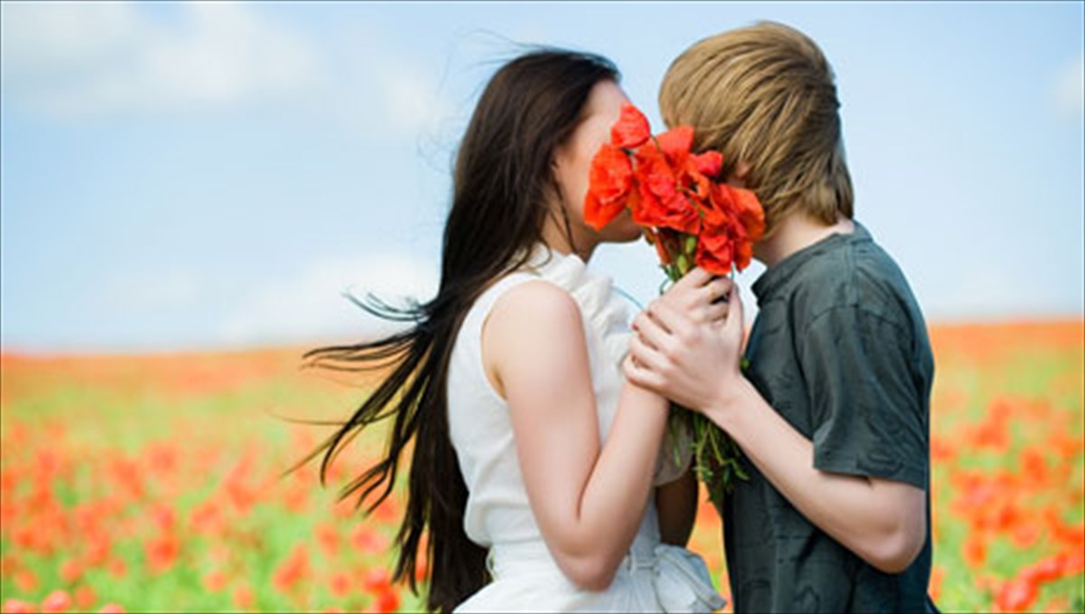 agkaliasteite-filitheite-kanei-kalo-stin-ugeia