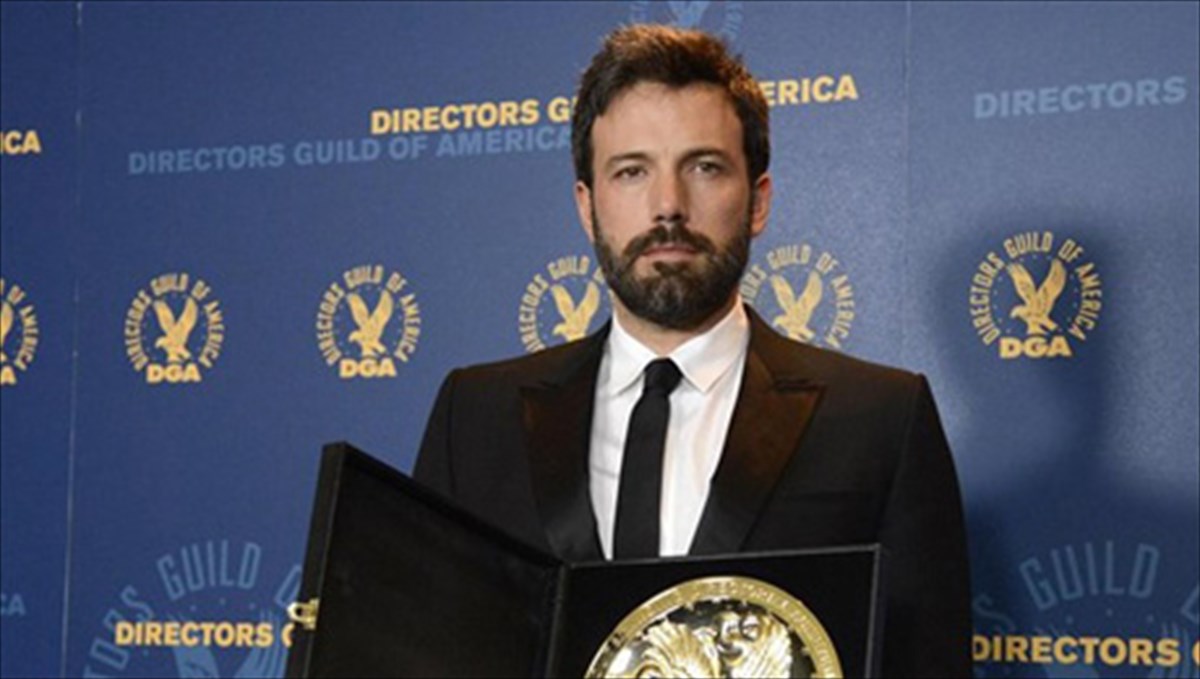 oi-skinothetes-dikaionoun-ton-mpen-aflek