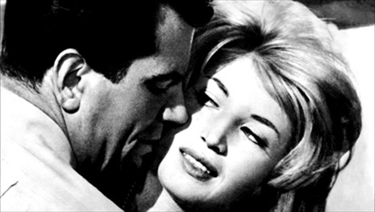 taksidi-sto-kinimatografiko-topio-tou-antonioni