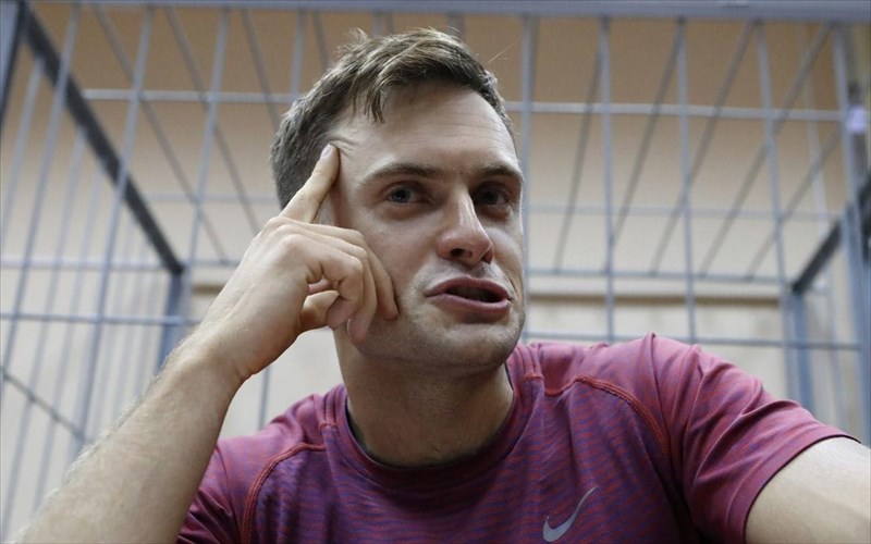 melos-ton-pussy-riot-epese-thuma-dilitiriasis